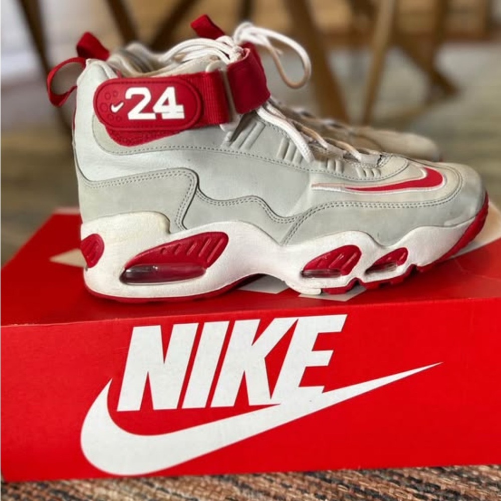 Nike Griffey Air Max 2 Kids Gray and Red High-Top Sneakers
